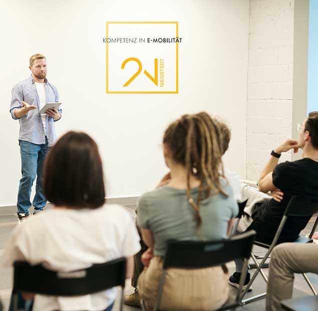 2n-nienstedt-schulungen-quadrat